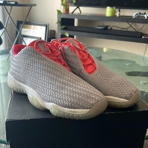 Jordan Future Low BG